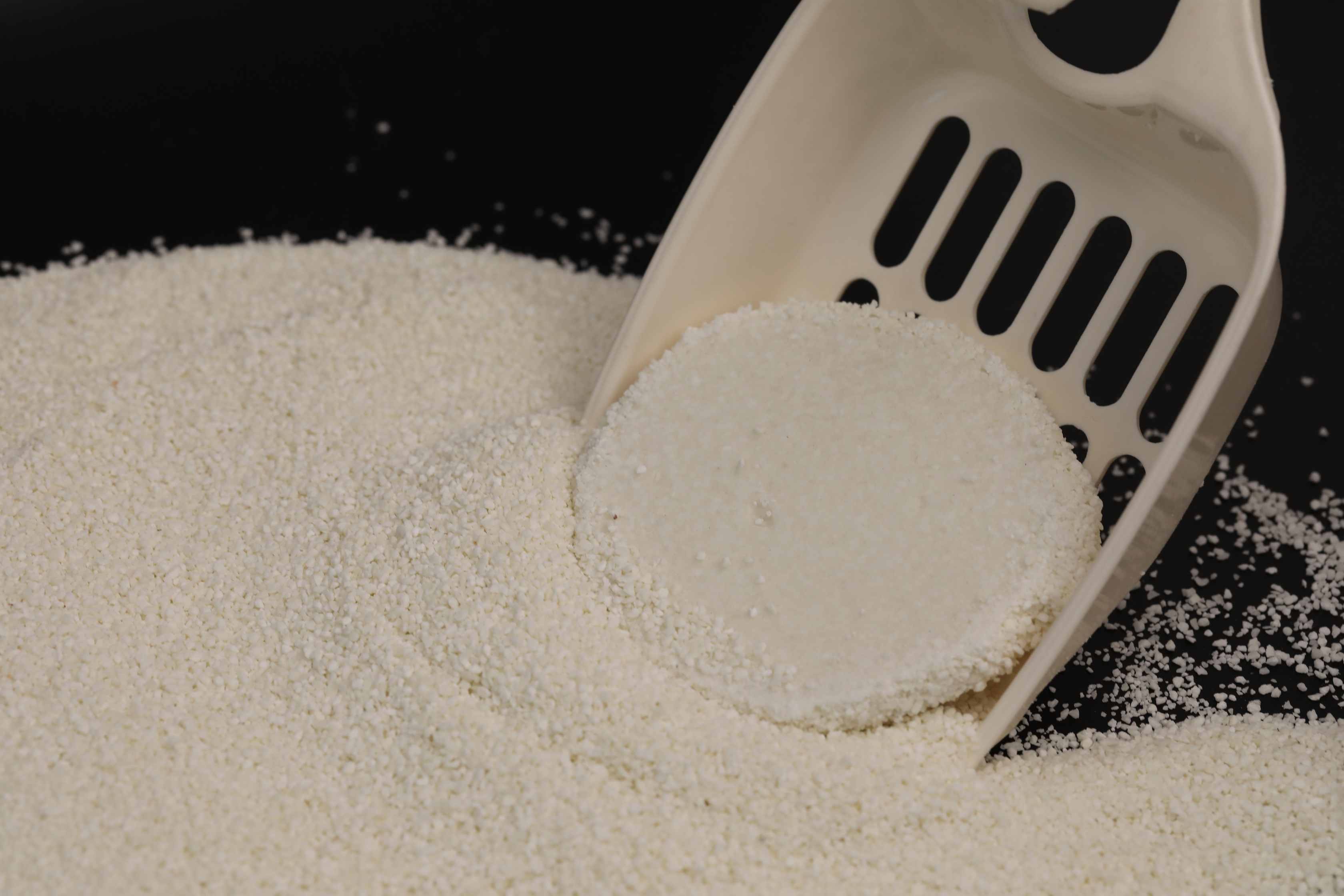 How to Choose a Reliable Cat Litter Manufacturer: A Guide for Pet Brands