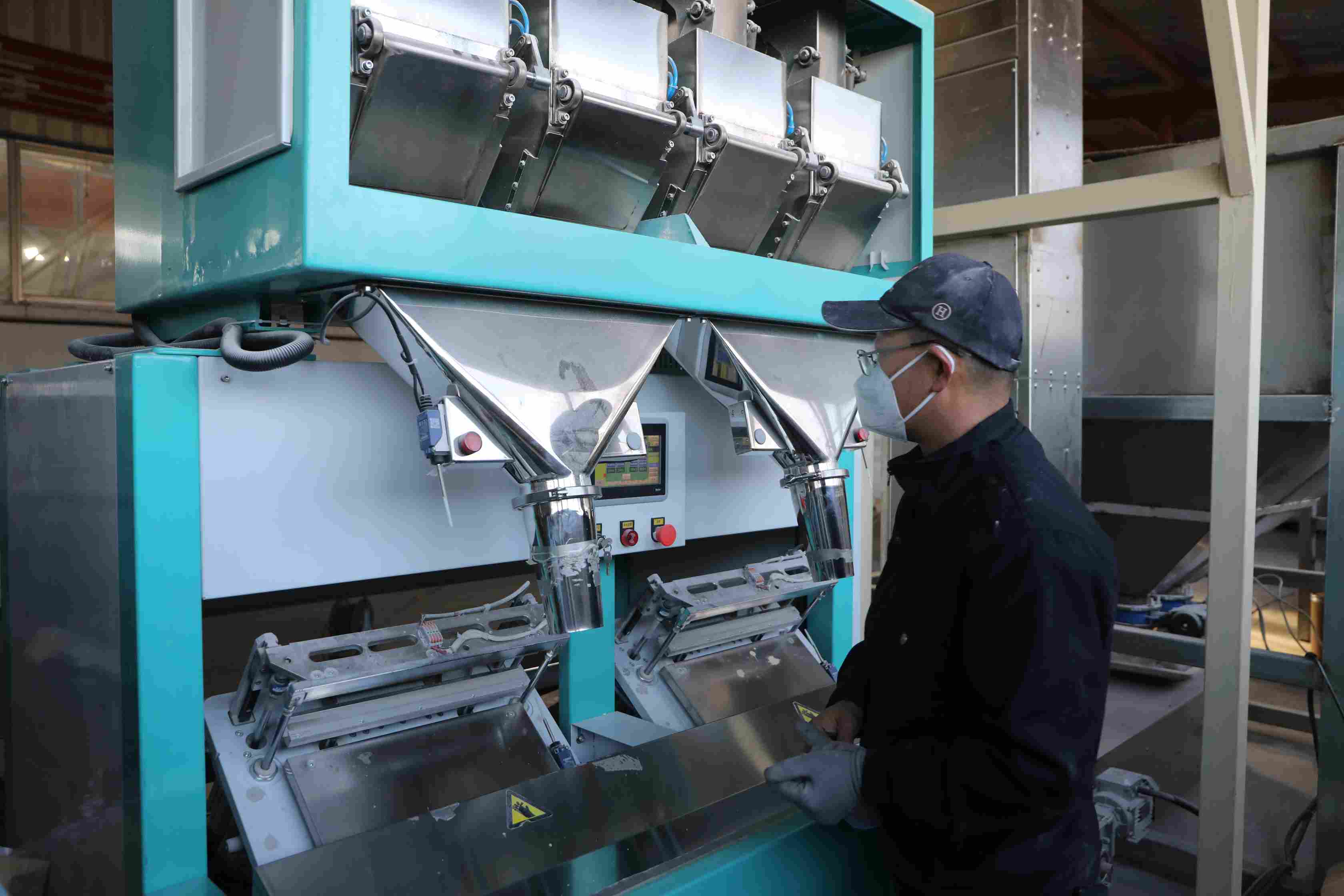 Cat Litter Supplier vs Trading Company: What’s the Difference?